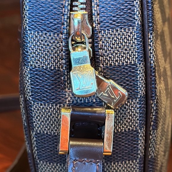 Louis Vuitton Ipanema PM Damier Ebene Crossbody Shoulder Bag Unisex - Picture 4 of 13